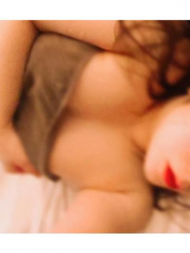 香椎　きさき（エテルナ）の自撮り「性癖の偏り」画像