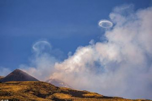 加賀谷　まさみ（エテルナ）の写メ日記「mount etna blows smoke rings?!」画像